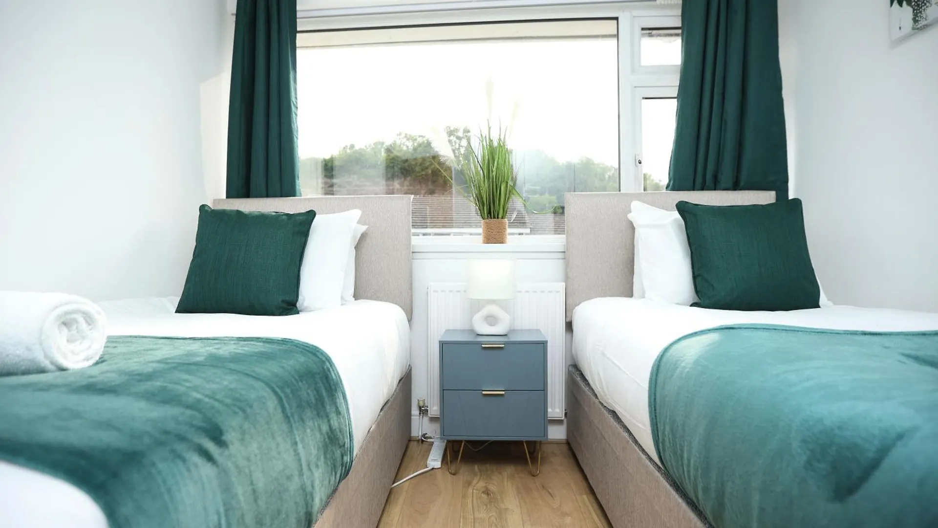 아파트 Gainsborough View By N And N Stays, Perfect For Contractor And Workers Visiting Cardiff, Pvt Off Road Parking, Close To Cardiff Bay & International Sports Village, Long Stay Disc Available 영국